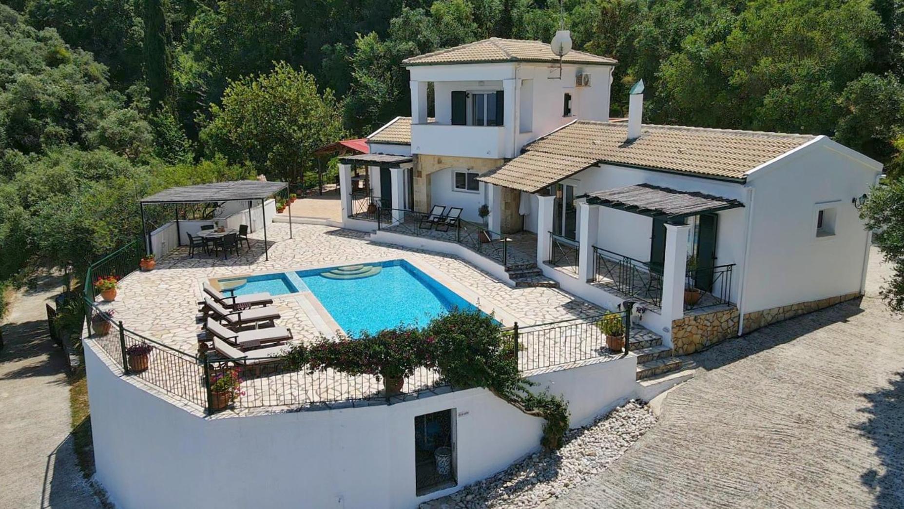 Villa Boukari Chlomos Zewnętrze zdjęcie